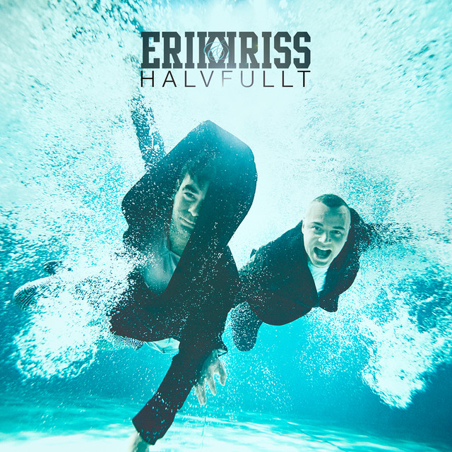 Halvfullt (2014) cover