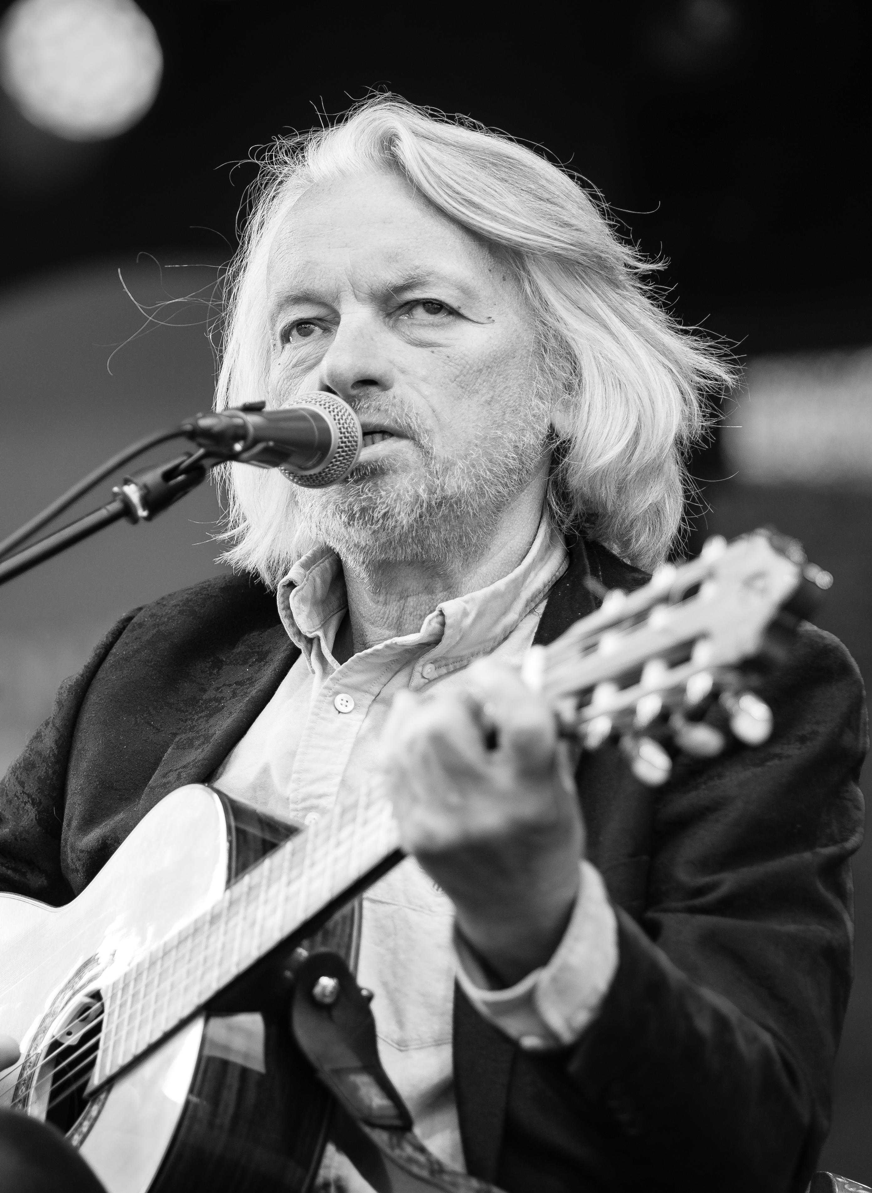 Jan Eggum live