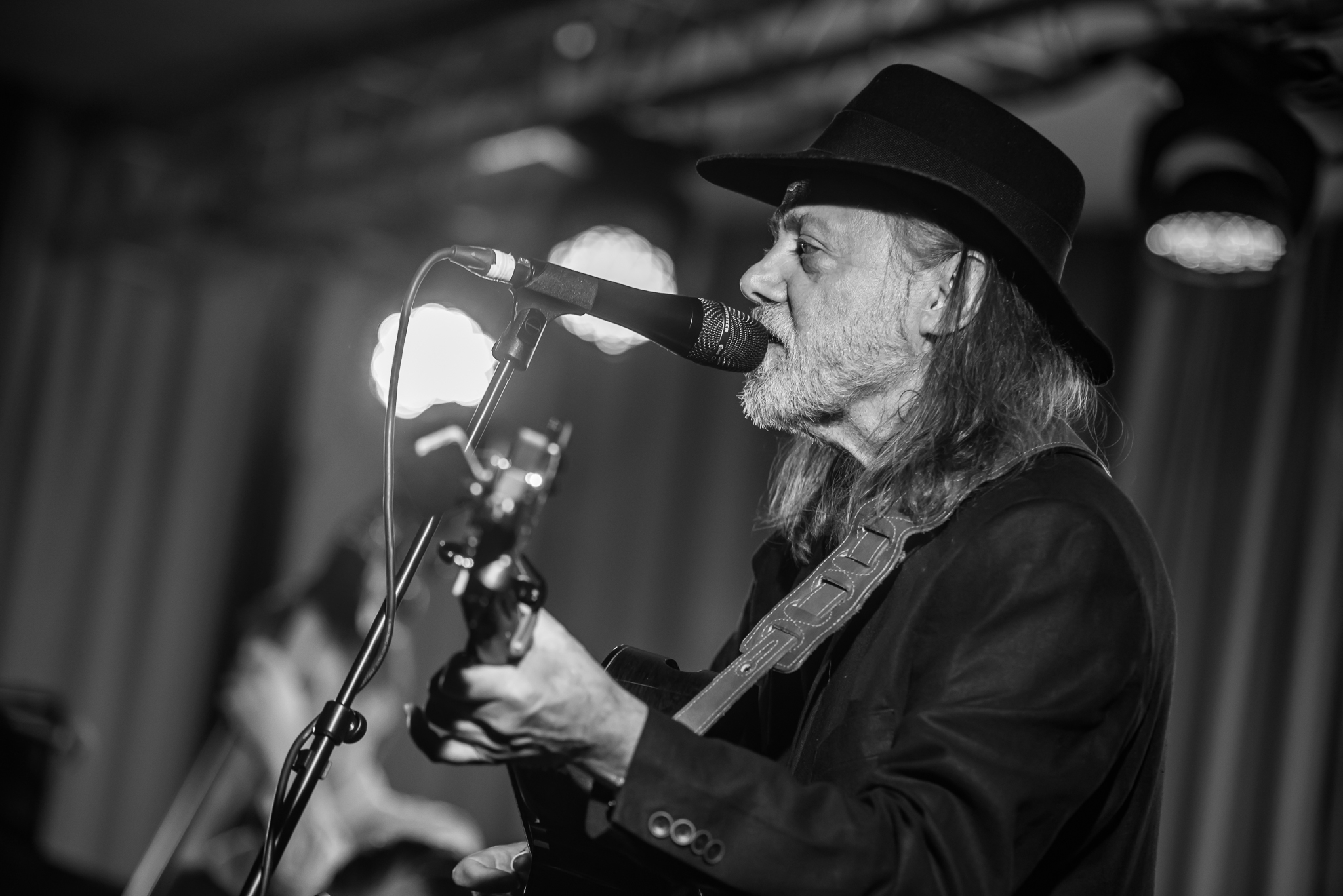Lillebjørn Nilsen live