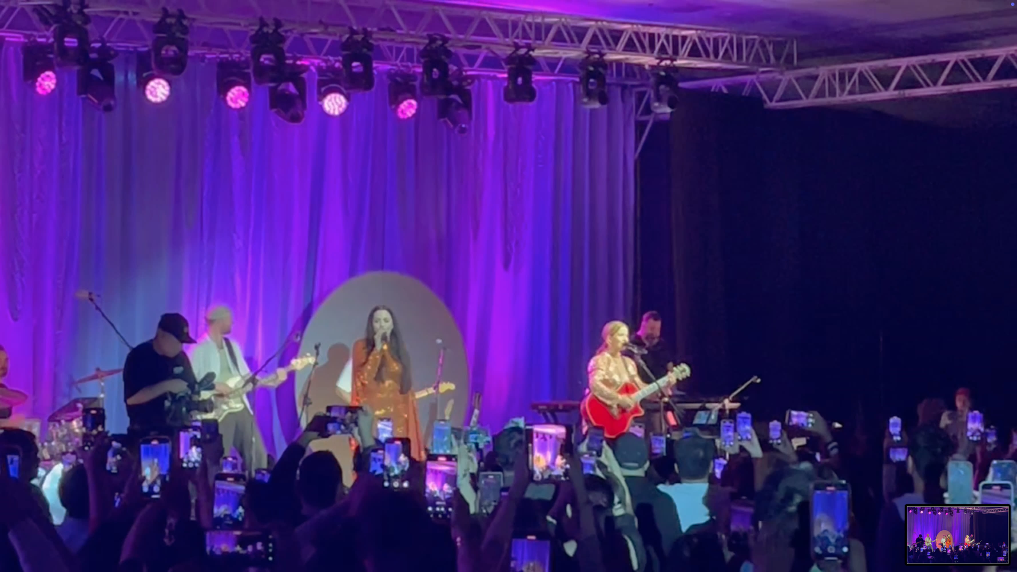 Marion Raven live