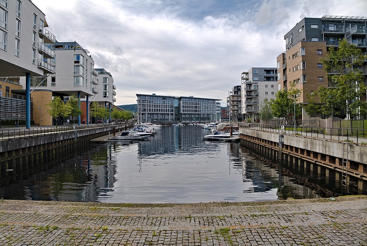 Nedre Elvehavn i Trondheim – havnekvartalet der Havet konsertsted holder til